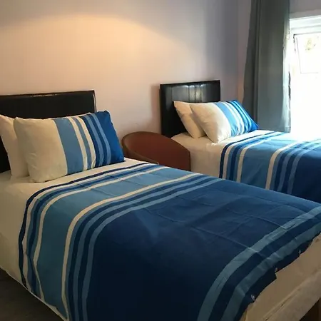 Lily's * Manorhamilton