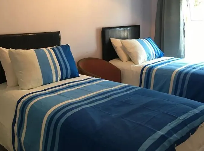 Lily's * Manorhamilton